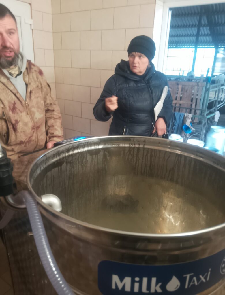 Установка молочного такси на ЧАО “КРЕМЕНЬ”